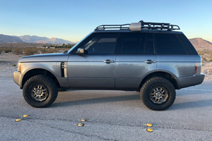 Land Rover Range Rover with Black Rhino Barstow